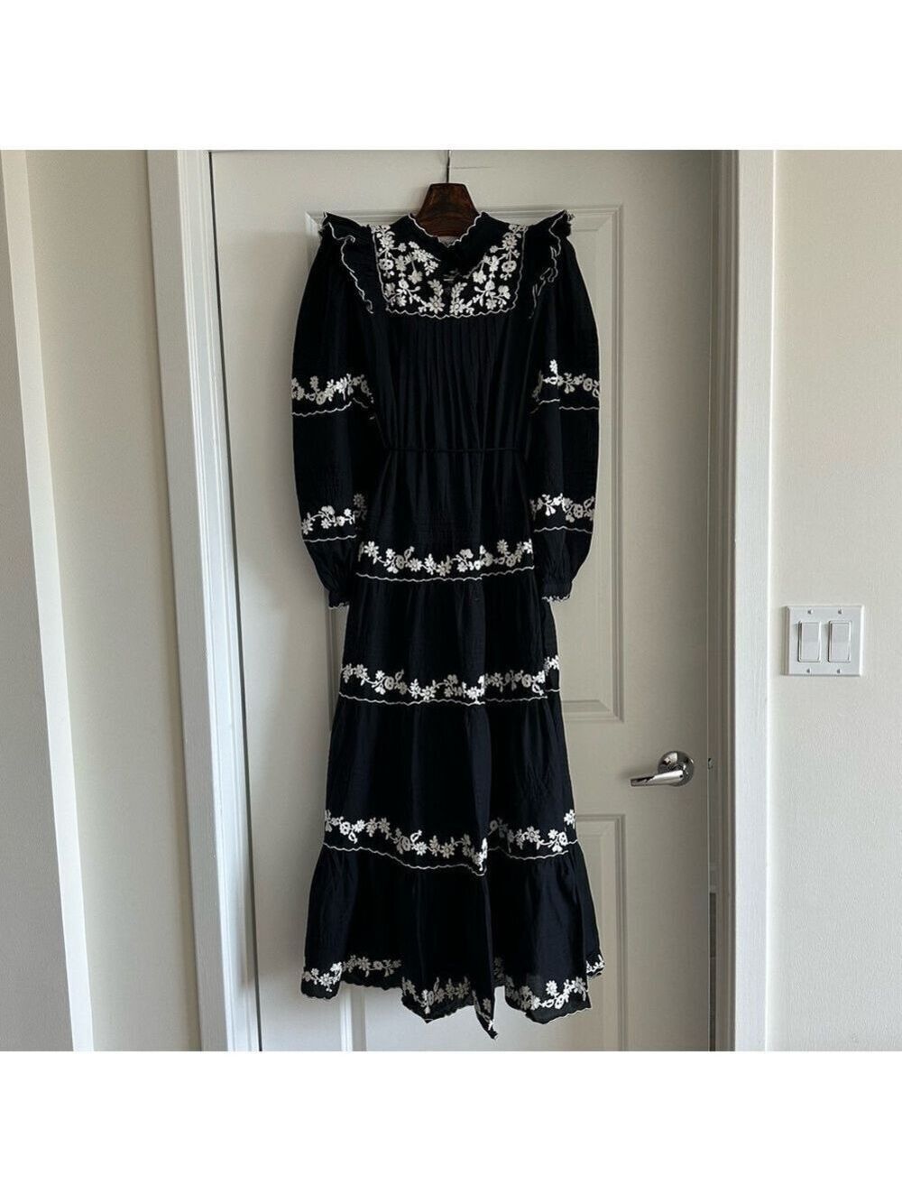 Farm Rio Embroidered Maxi Dress - Picture 6 of 6